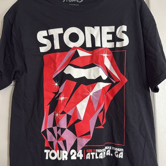 Rolling Stones official merch black shirt. Brand new, never worn. Size L. - Picture 2 of 4